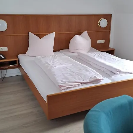 Keller's Quartier Im Burghotel * Lichtenberg (Bavaria)