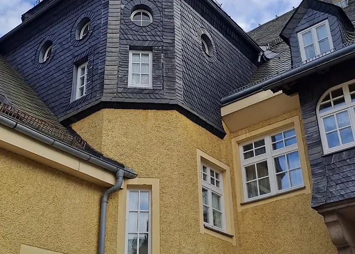 Keller's Quartier Im Burghotel Lichtenberg (Bavaria)